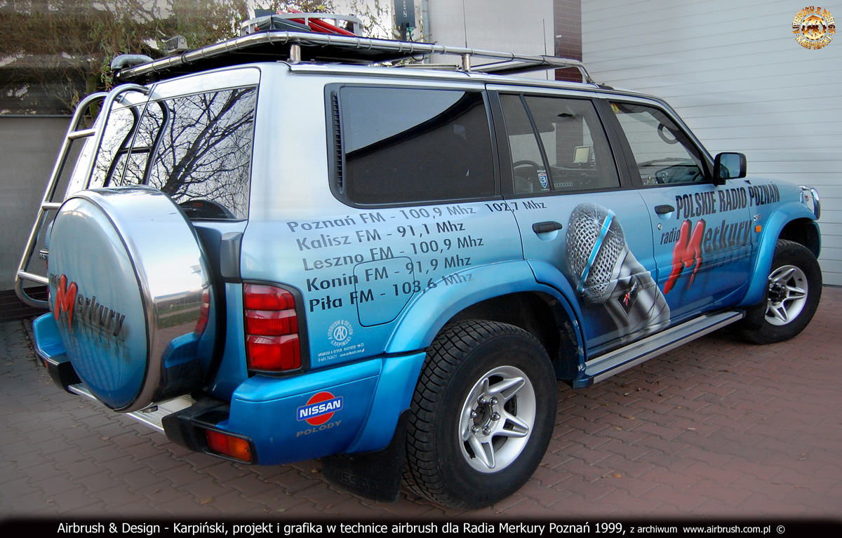 Projekt i wykonanie reklamy na samochodzie wozie transmisyjnym Radia Poznań 1999.