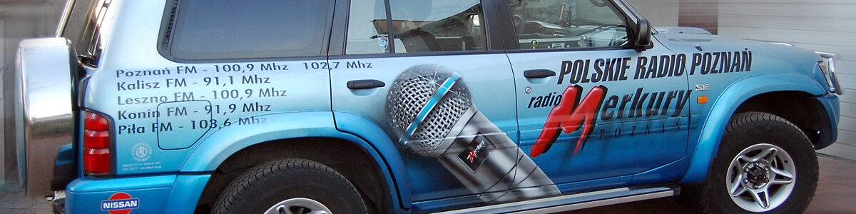 Projekt i wykonanie reklamy na samochodzie wozie transmisyjnym Radia Poznań 1999.