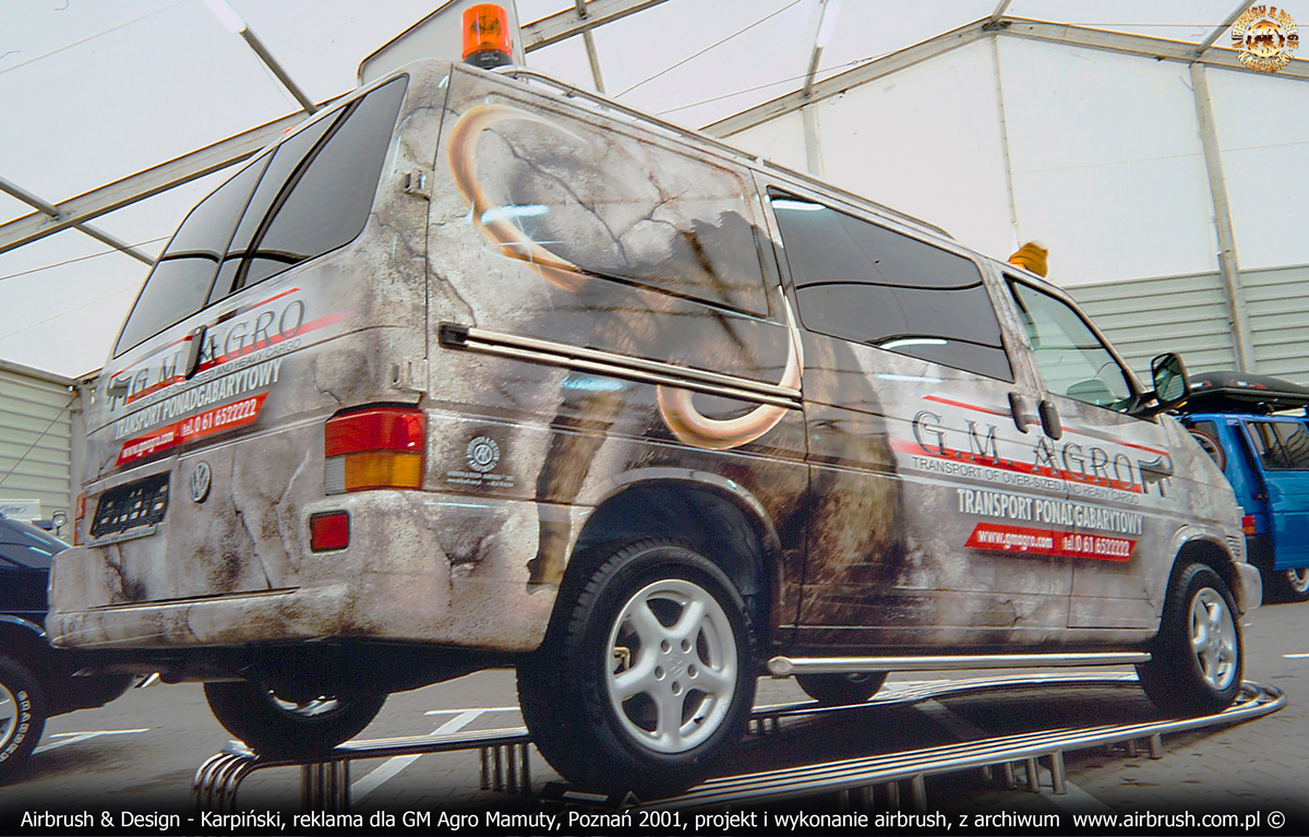 Grafika reklamowa na VW Transporter T4 dla GM Agro Mamuty.