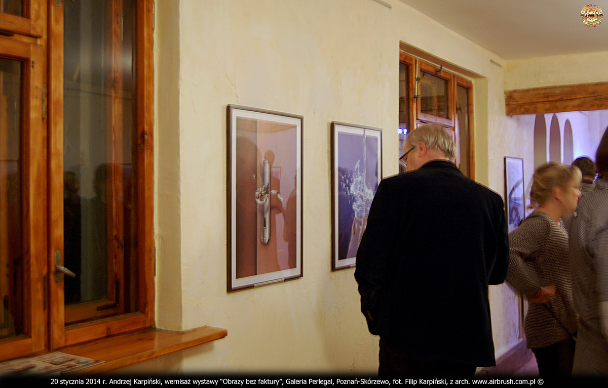 20 stycznia 2014 r. Andrzej Karpiński, Marzena Karpińska, Mirosław Derengowski, wernisaż wystawy “Obrazy bez faktury”, Galeria Perlegal, Poznań-Skórzewo, fot. Filip Karpiński