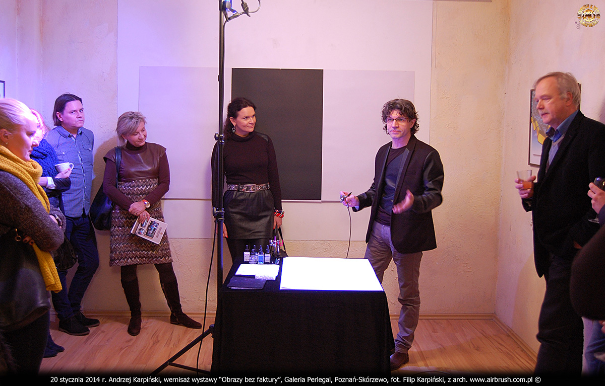 20 stycznia 2014 r. Andrzej Karpiński, wernisaż wystawy “Obrazy bez faktury”, Galeria Perlegal, Poznań-Skórzewo, fot. Filip Karpiński