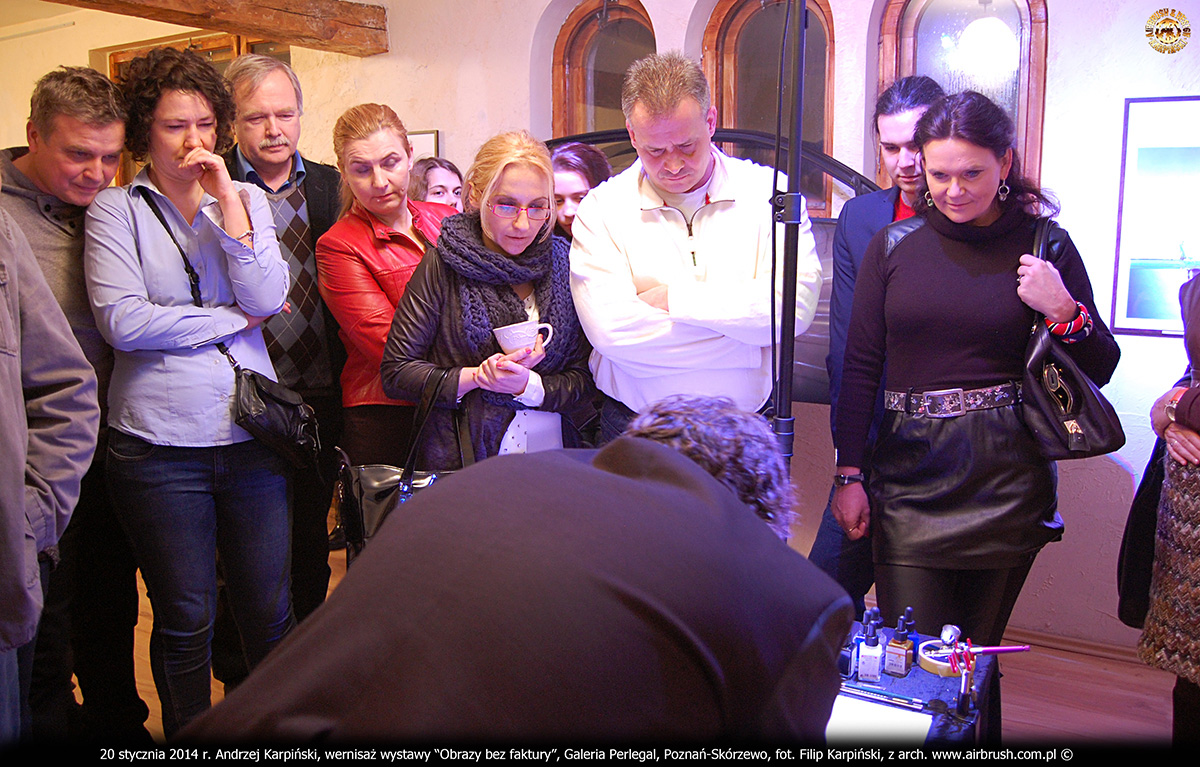 20 stycznia 2014 r. Andrzej Karpiński, wernisaż wystawy “Obrazy bez faktury”, Galeria Perlegal, Poznań-Skórzewo, fot. Filip Karpiński