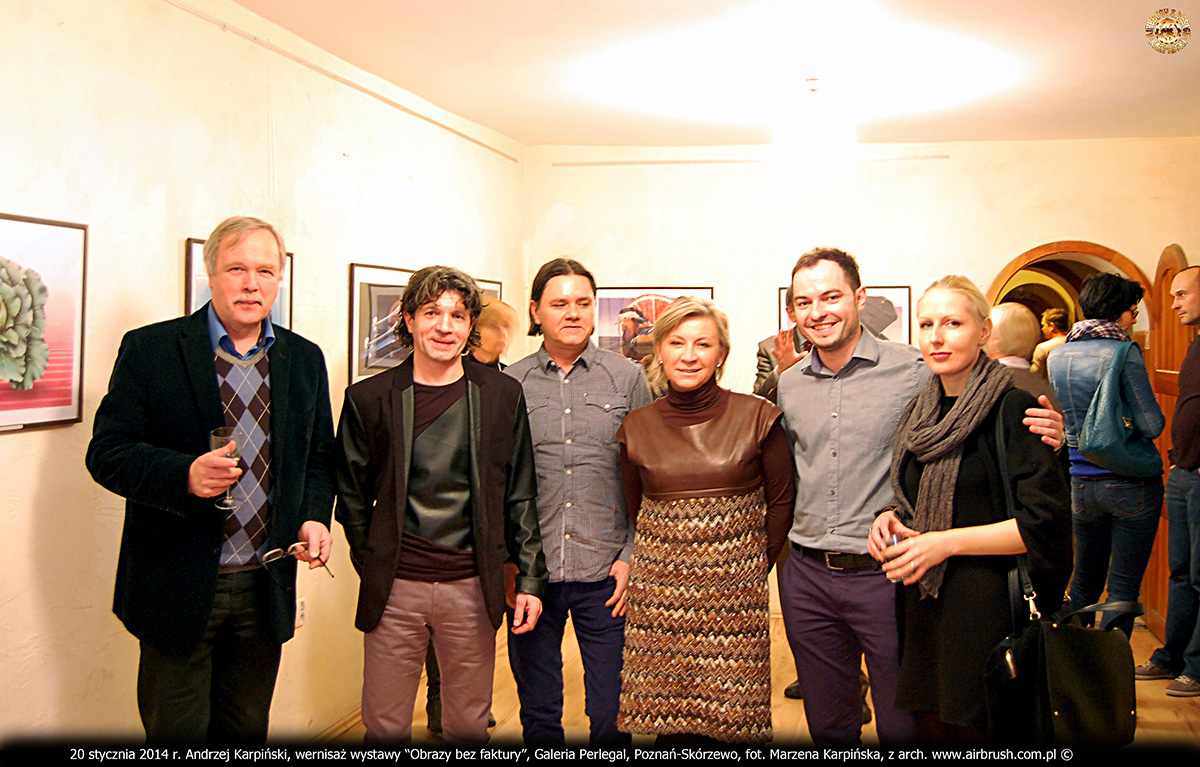 20 stycznia 2014 r. Andrzej Karpiński, Mirosław Derengowski,Magdalena Misiorna, Michał Misiorny, Filip Karpiński, Katarzyna Karpińska, wernisaż wystawy “Obrazy bez faktury”, Galeria Perlegal, Poznań-Skórzewo, fot. Marzena Karpińska