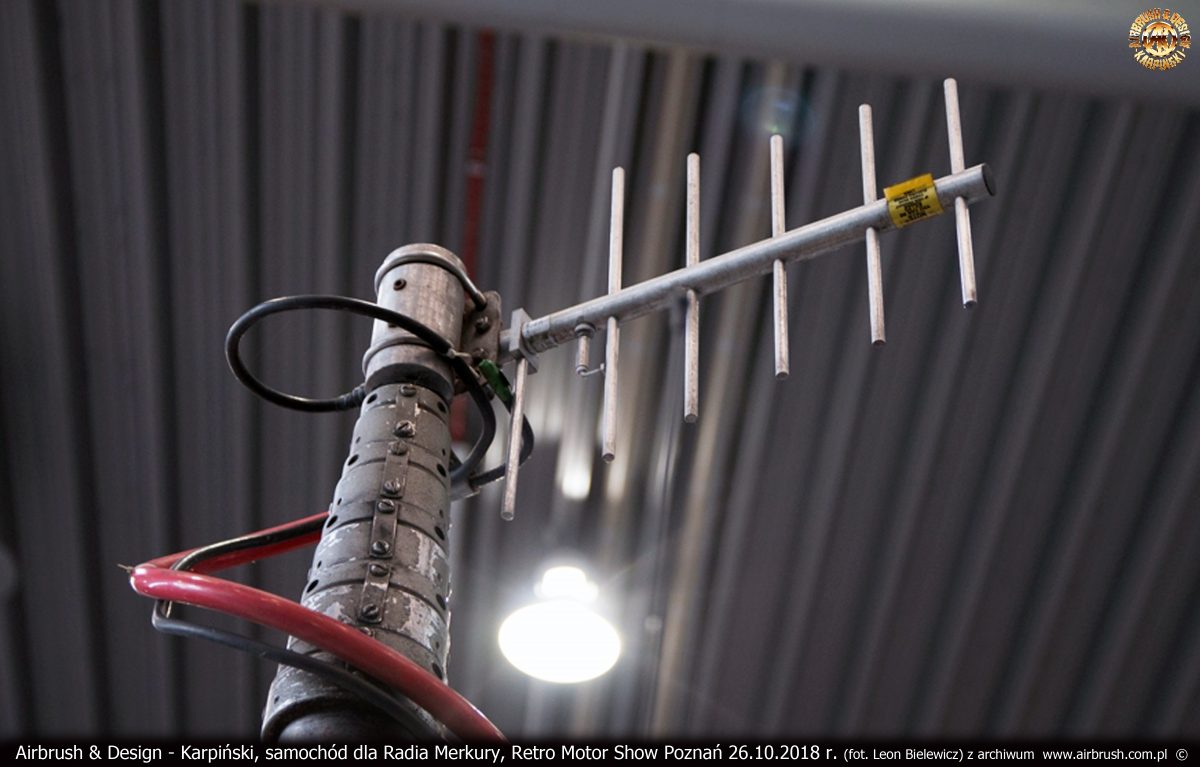 Airbrush & Design - Karpiński, samochód transmisyjny Radia Merkury, Retroi Motor Show Poznań 26.10.2018 r. z archiwum  www.airbrush.com.pl  ©