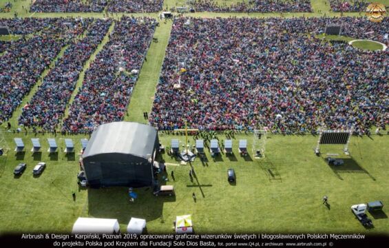 2019.09.14 JEDENASTU POLSKICH MĘCZENNIKÓW – POLSKA POD KRZYŻEM – LOTNISKO KRUSZYN WŁOCŁAWEK
