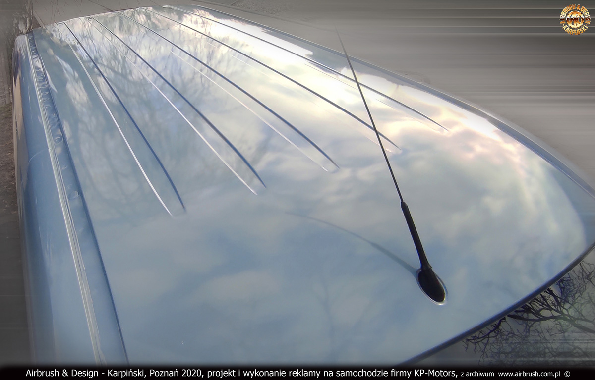 KP-Motors, skrzynie biegów - przetłoczenia dachu reklamy na samochodzie Ford Transit Connect 2020 r.